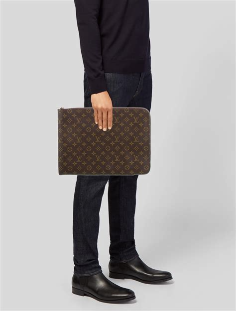 louis vuitton document holder gm|Louis Vuitton padfolio.